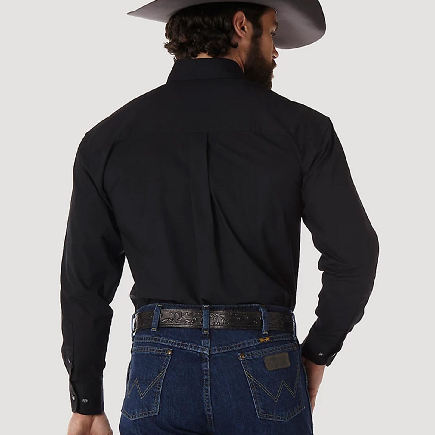 Wrangler® Men's George Strait® Solid Relaxed Fit Long Sleeve Shirt - Black