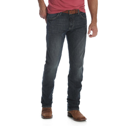 Wrangler® Men's Retro® Slim Straight Jeans - Slim - Jerome