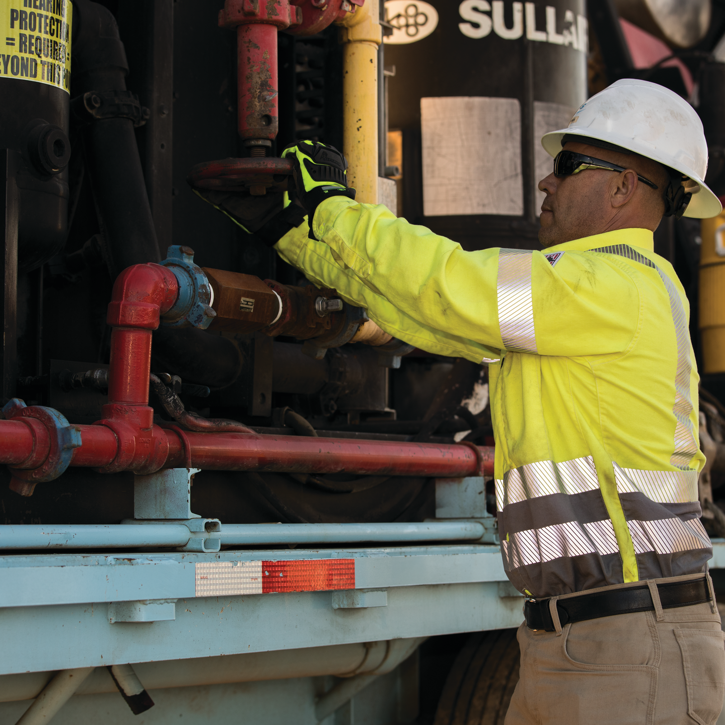 Bulwark Men's Hi-Visibility Color-Block Uniform Shirt - SLB4