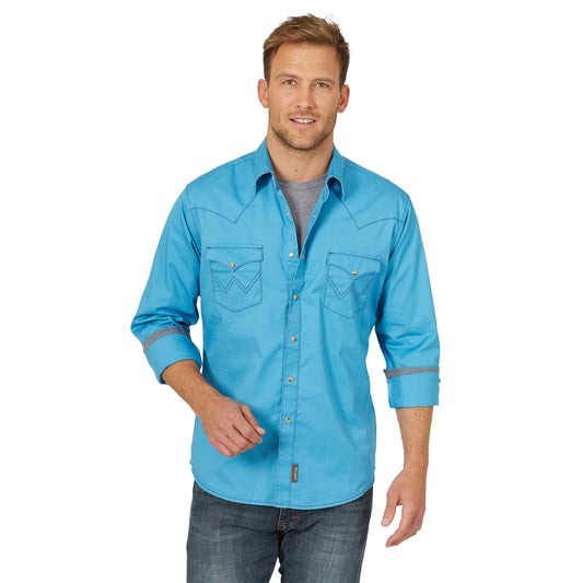 Wrangler® Men's Contrast Trim Western Two Snap Flap Pocket Shirt - Blue