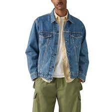 Levi's® relaxed fit trucker never too much A5782-0107