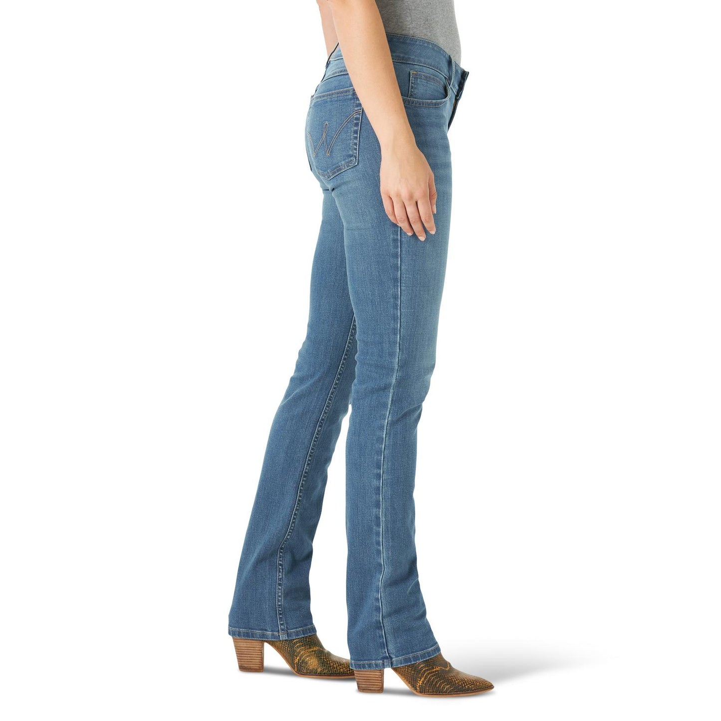 Wrangler® Essential Women Straight Jean - Brianna
