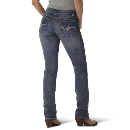 Wrangler® Essential Women Straight Jean - Mid Rise
