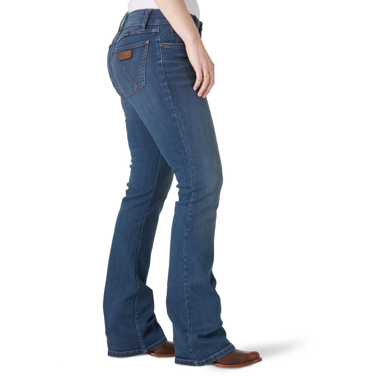 Wrangler® Women's Retro® Mae Mid Rise Bootcut Jean - Mid Rise - Nadia