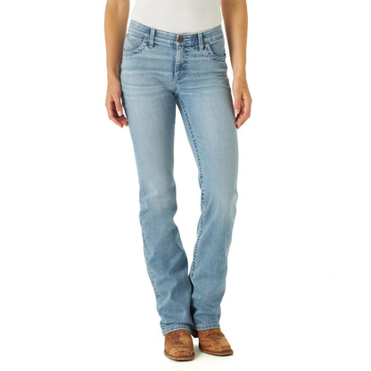 Wrangler® Ultimate Riding Women's Jean Willow Mid-Rise Bootcut - Light Wash