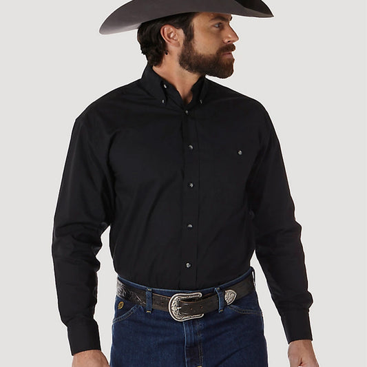 Wrangler® Men's George Strait® Solid Relaxed Fit Long Sleeve Shirt - Black