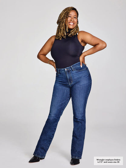 Wrangler Women's Bespoke High Rise Bootcut Jean -  Lacey