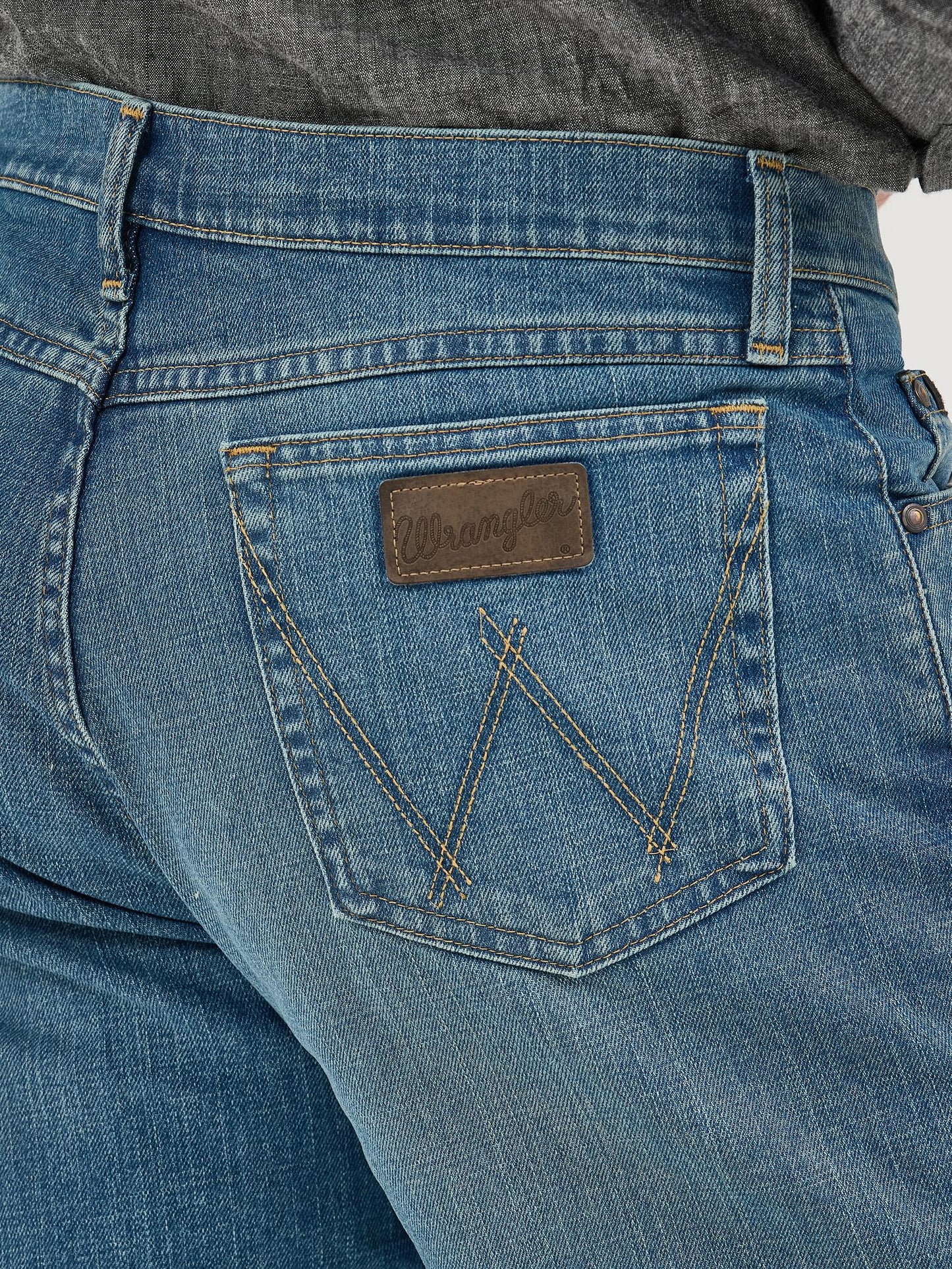 Wrangler Men's Cody Johnson 20X® Stretch 01 Competition Relaxed Fit Jean-Blue Stone-112369005