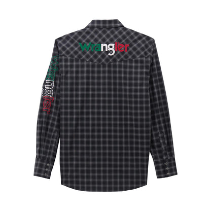 Wrangler® Men's Logo Long Sleeve Shirt - Snaps