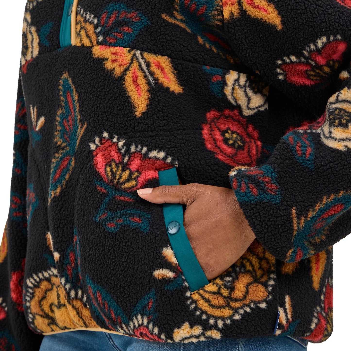 Wrangler Women Retro® Punchy Sherpa Snap Pullover - Black