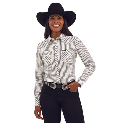 Wrangler Women Retro® Party Western Snap Shirt