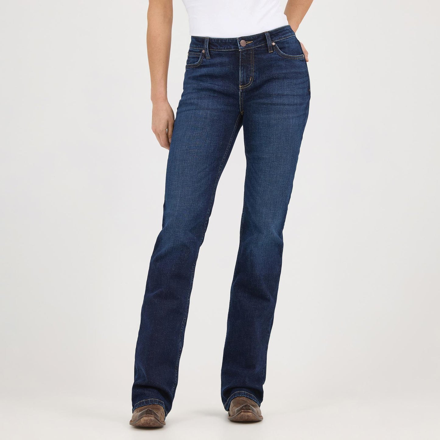 Wrangler Women Retro® Mae Bootcut Jean - Mid Rise - Alayna