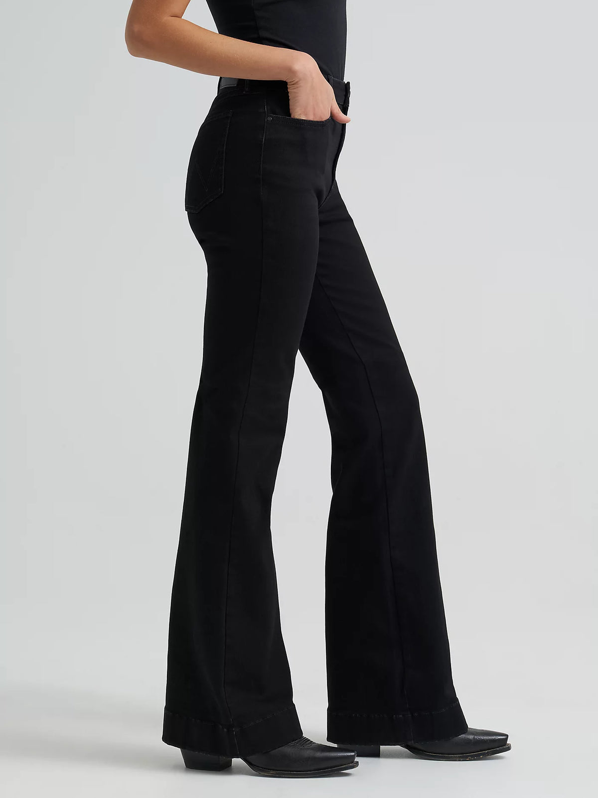 Wrangler® Bespoke Trouser Jean - Savannah  - 112381184