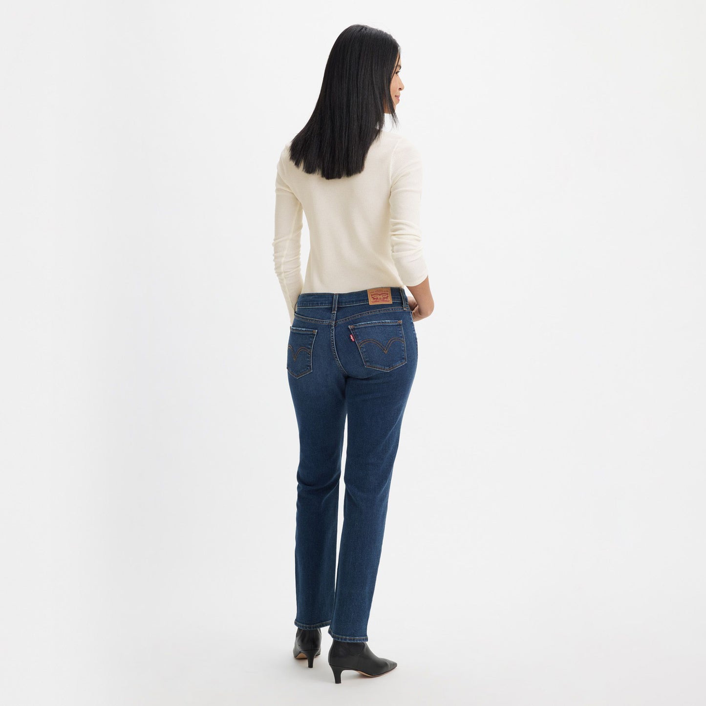 Levi's Classic Straight Women's Jeans - The Best Seller