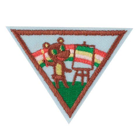 Girl Scouts Brownie Art and Design Badge