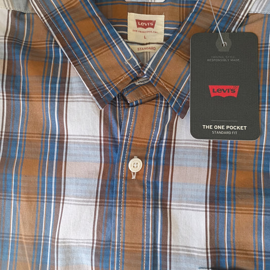 Levi's Plaid Flannel Button Down Shirt