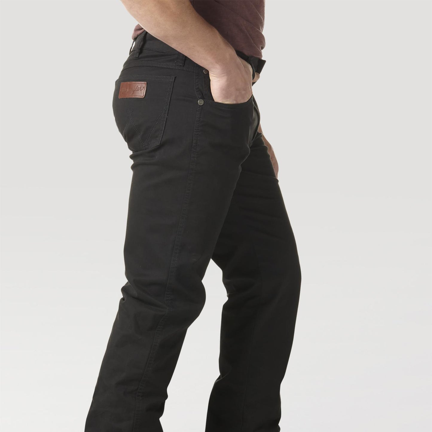 Wrangler Retro® Men's Boot Cut Jeans - Slim Straight - Black - 88MWZBK