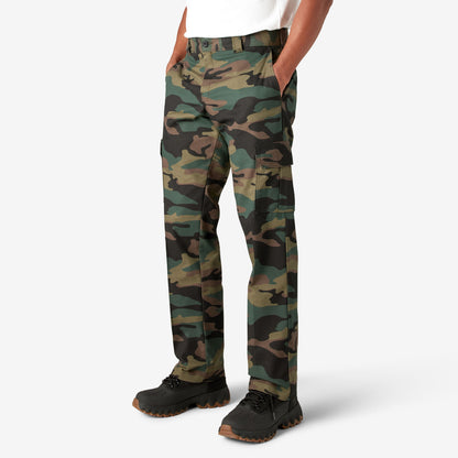 Dickies FLEX Regular Fit Cargo Pants - Hunter Green Camo